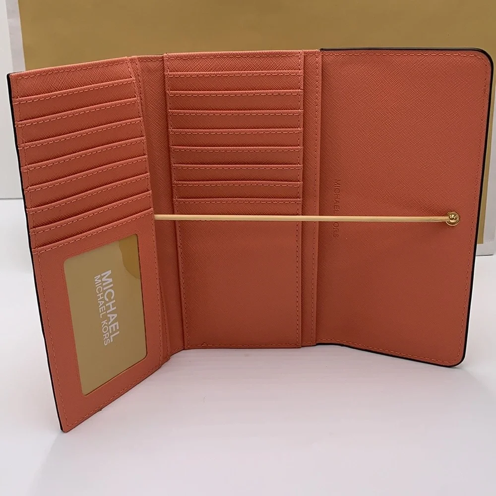MICHAEL KORS JET SET TRAVEL LARGE TRIFOLD WALLET SHERBERT COLOR - Picture 8 of 13